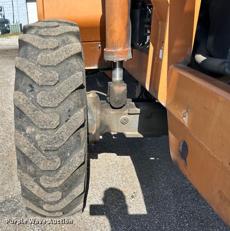 image for item OL9524 1999 Lull 844C-42 Highlander telehandler