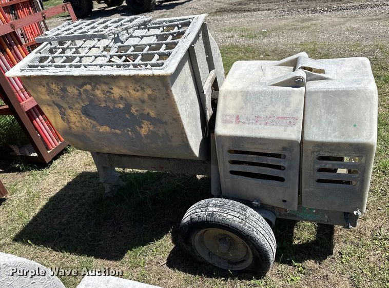 image for item OL9531 Cement mixer
