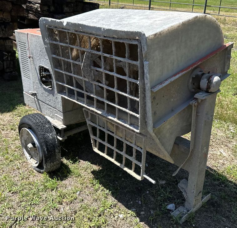 image for item OL9534 Multiquip cement mixer