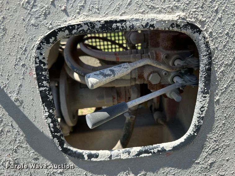 image for item OL9534 Multiquip cement mixer