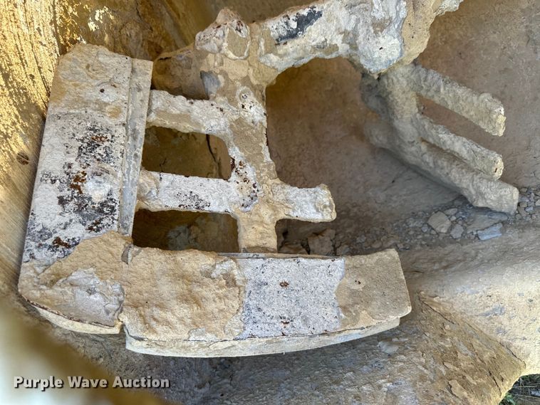 image for item OL9534 Multiquip cement mixer