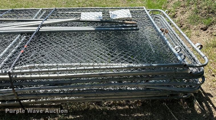 image for item OL9542 Chain link fence