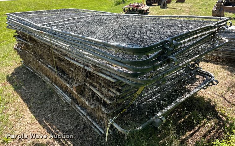 image for item OL9542 Chain link fence