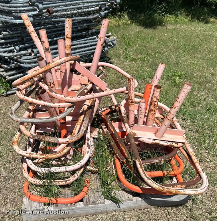 image for item OL9542 Chain link fence