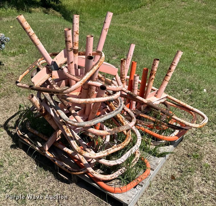 image for item OL9542 Chain link fence