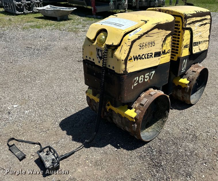 image for item OL9546 Wacker RT double drum vibratory roller