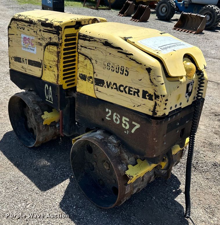 image for item OL9546 Wacker RT double drum vibratory roller