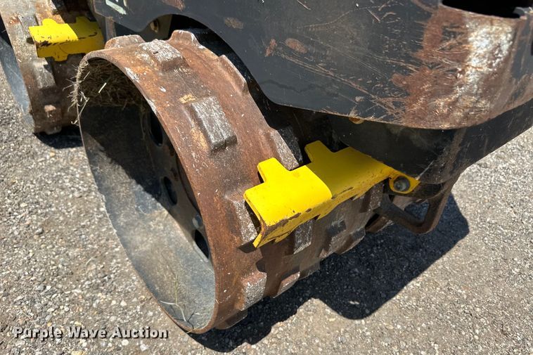 image for item OL9546 Wacker RT double drum vibratory roller