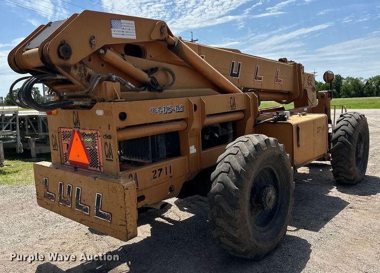 image for item OL9553 2002 Lull 844C-42 telehandler