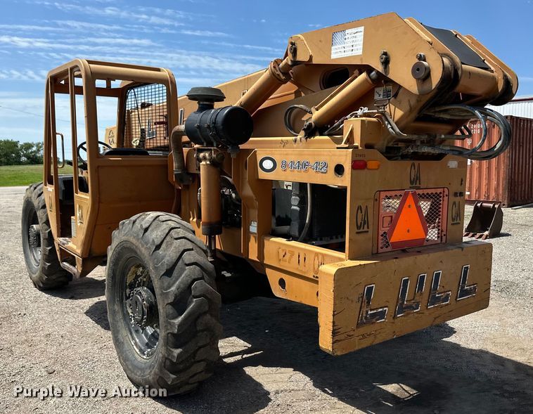 image for item OL9553 2002 Lull 844C-42 telehandler
