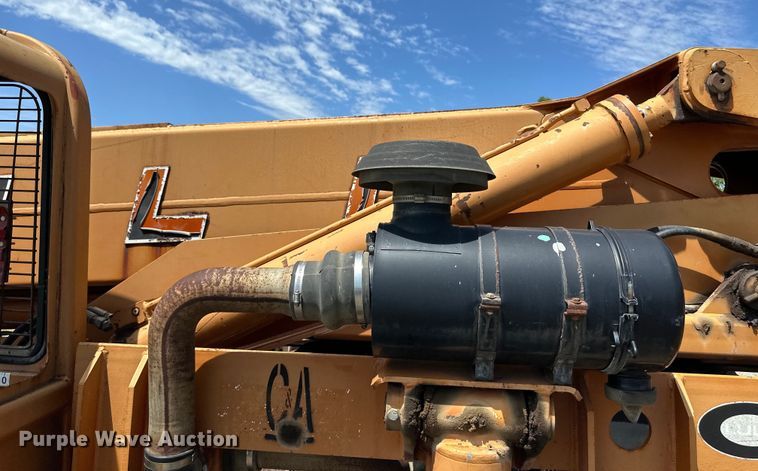 image for item OL9553 2002 Lull 844C-42 telehandler