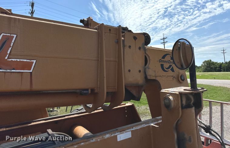 image for item OL9553 2002 Lull 844C-42 telehandler