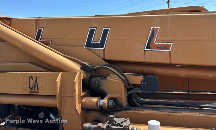 image for item OL9553 2002 Lull 844C-42 telehandler