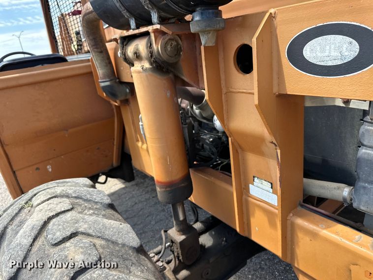 image for item OL9553 2002 Lull 844C-42 telehandler