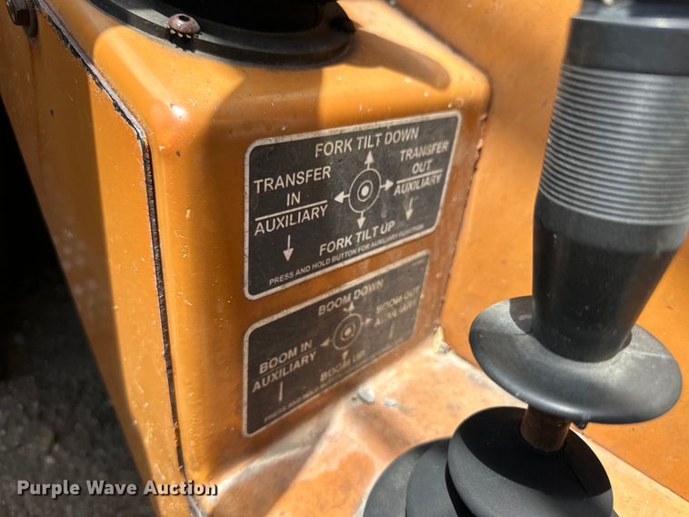 image for item OL9553 2002 Lull 844C-42 telehandler