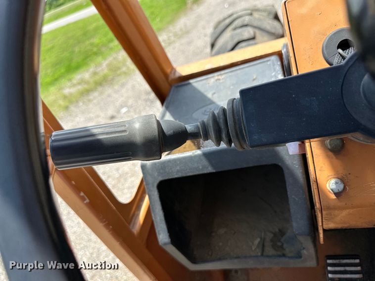 image for item OL9553 2002 Lull 844C-42 telehandler