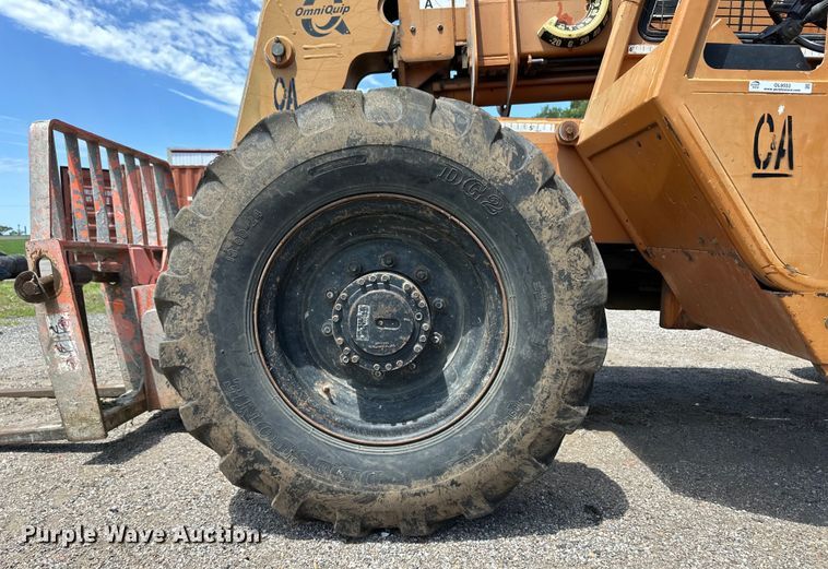 image for item OL9553 2002 Lull 844C-42 telehandler