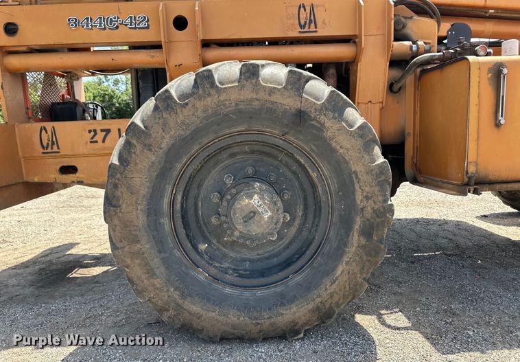 image for item OL9553 2002 Lull 844C-42 telehandler