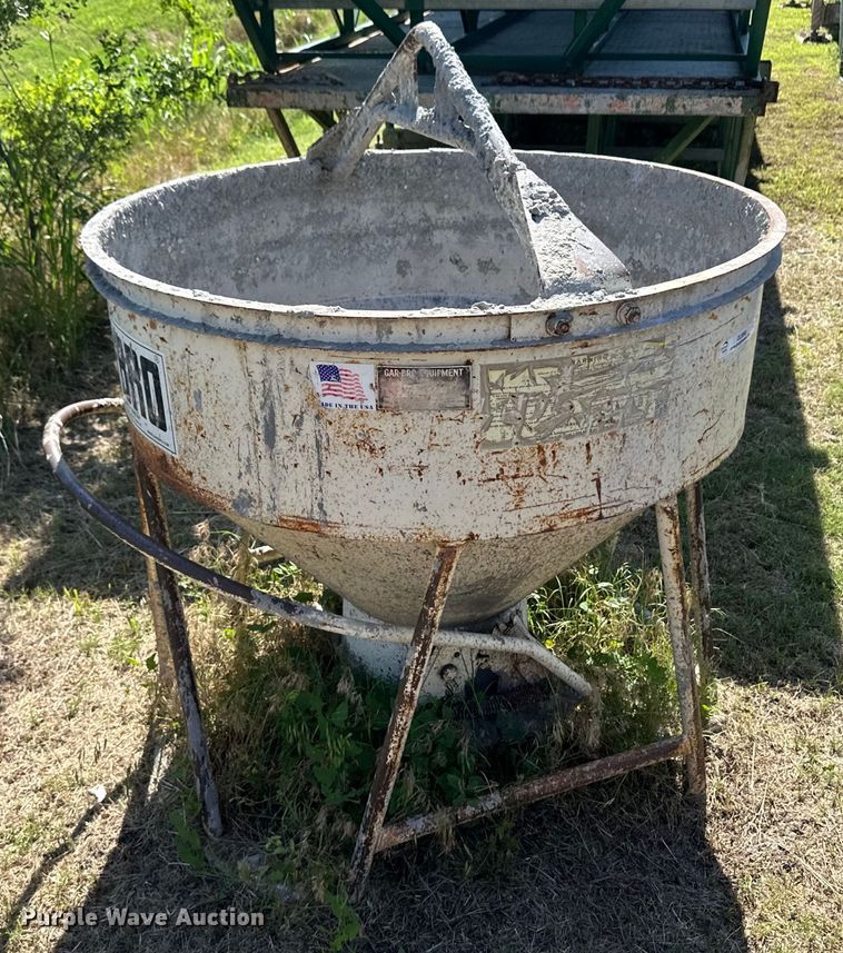 image for item OL9560 Gar-Bro concrete bucket