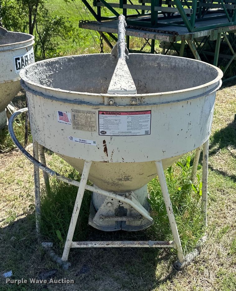 image for item OL9561 Gar-Bro concrete bucket