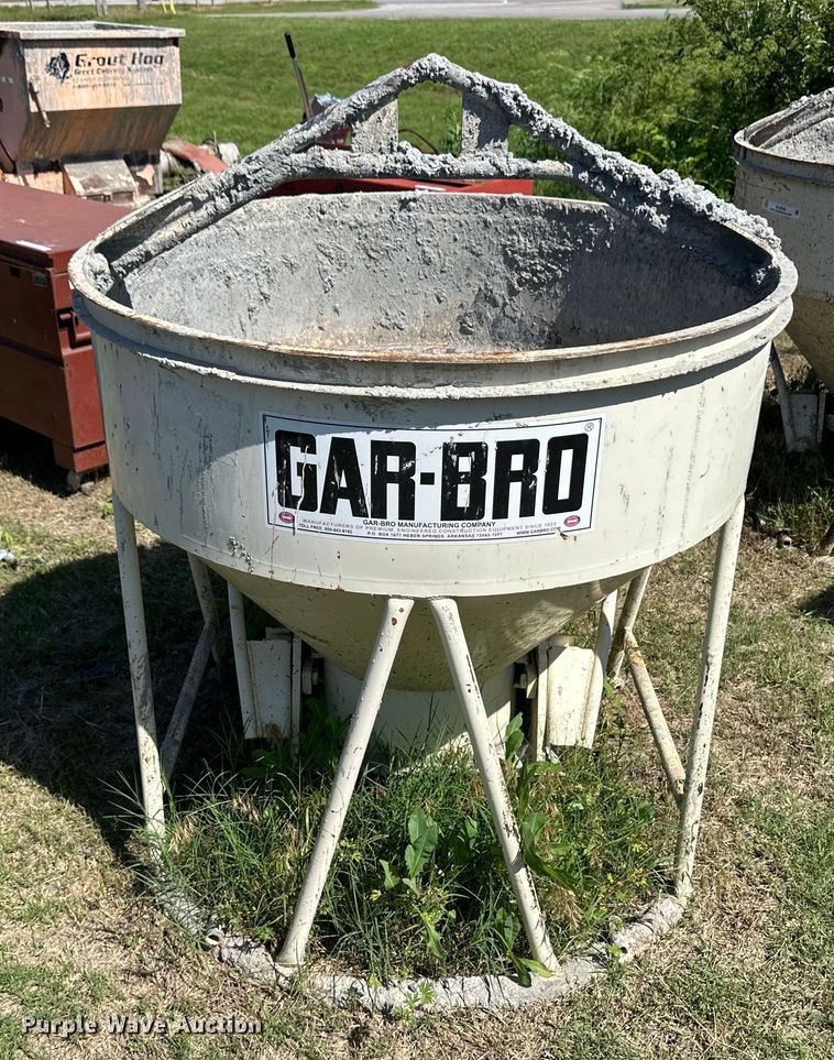 image for item OL9561 Gar-Bro concrete bucket