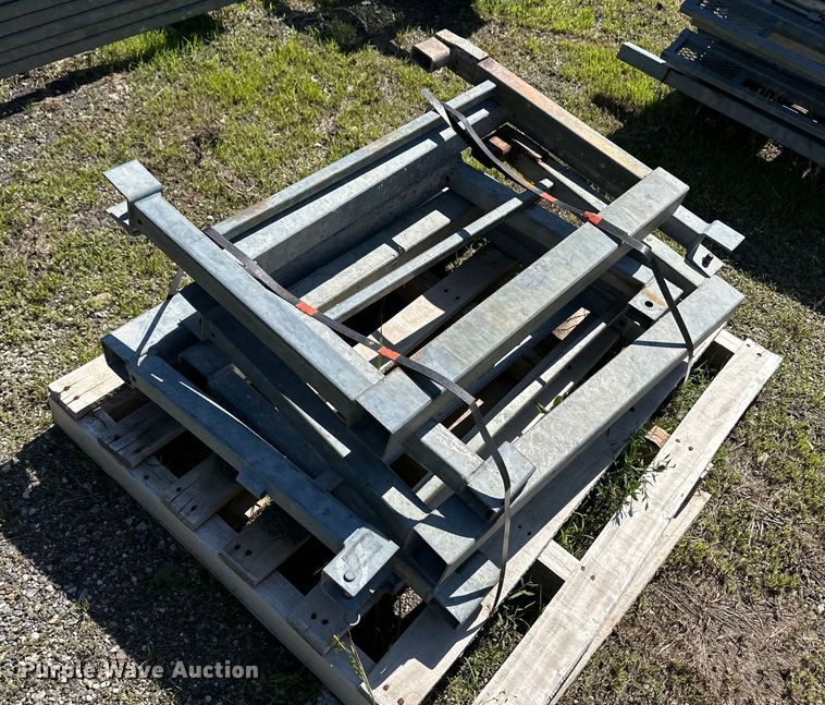 image for item OL9564 Hydro-Mobile scaffolding