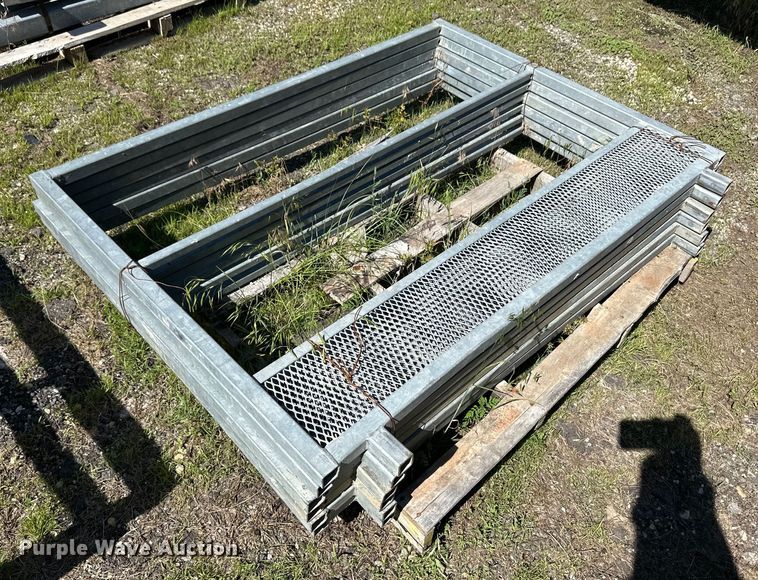 image for item OL9564 Hydro-Mobile scaffolding