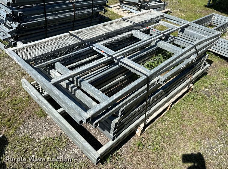 image for item OL9564 Hydro-Mobile scaffolding