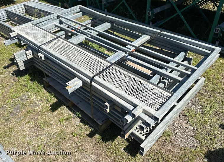 image for item OL9564 Hydro-Mobile scaffolding