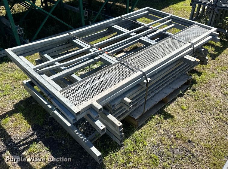 image for item OL9564 Hydro-Mobile scaffolding