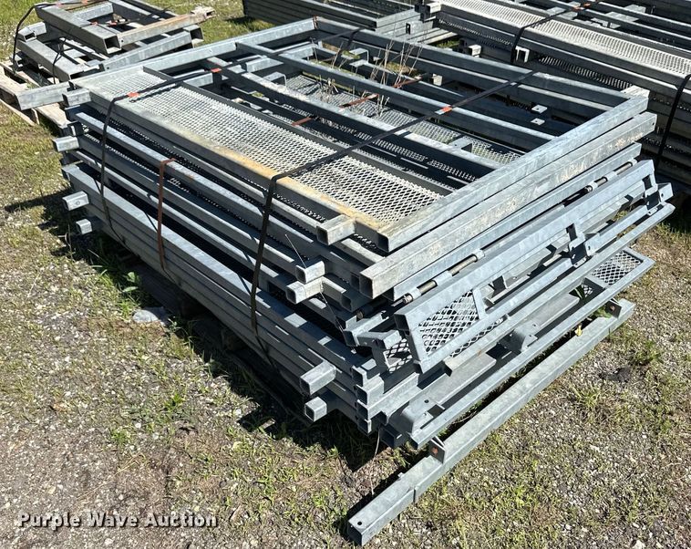 image for item OL9564 Hydro-Mobile scaffolding