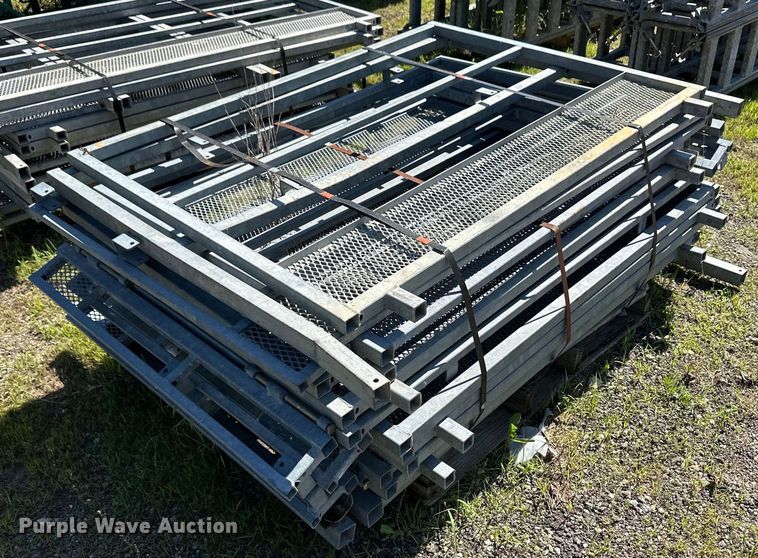 image for item OL9564 Hydro-Mobile scaffolding