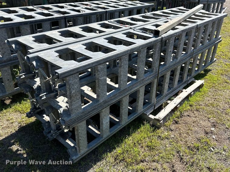 image for item OL9564 Hydro-Mobile scaffolding