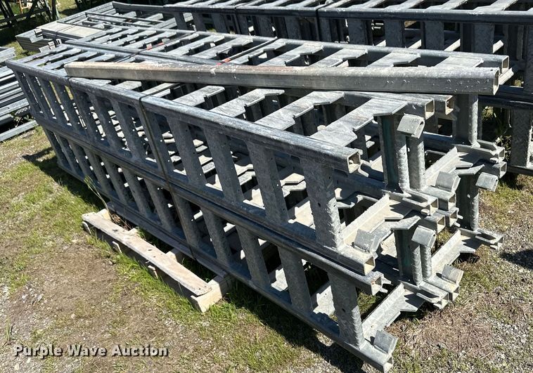 image for item OL9564 Hydro-Mobile scaffolding