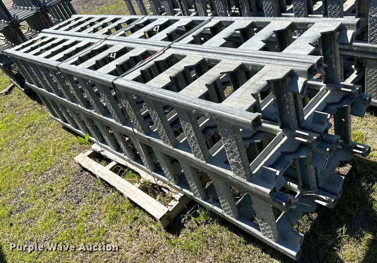 image for item OL9564 Hydro-Mobile scaffolding