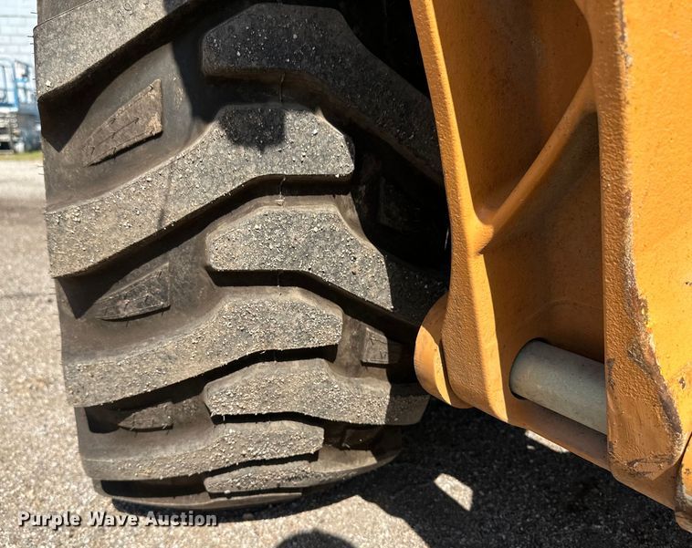 image for item OL9565 2012 Case 580 Super N backhoe