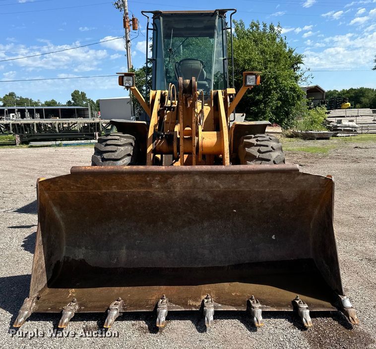 image for item OL9566 2004 Case 621D wheel loader