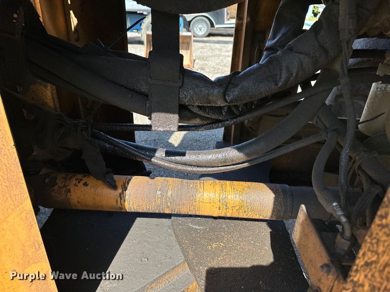 image for item OL9566 2004 Case 621D wheel loader