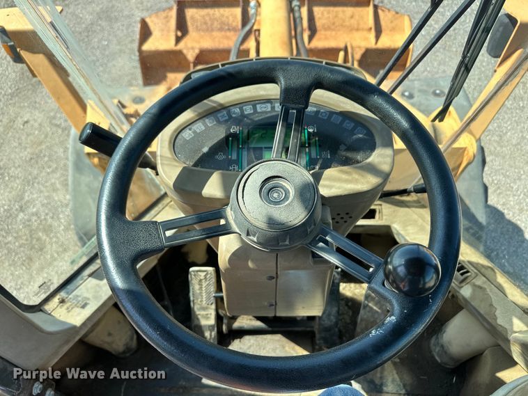 image for item OL9566 2004 Case 621D wheel loader