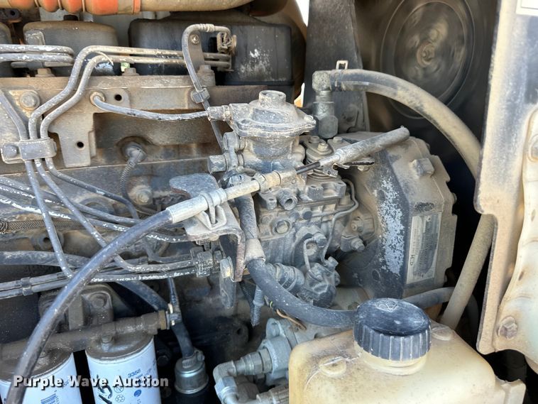 image for item OL9566 2004 Case 621D wheel loader