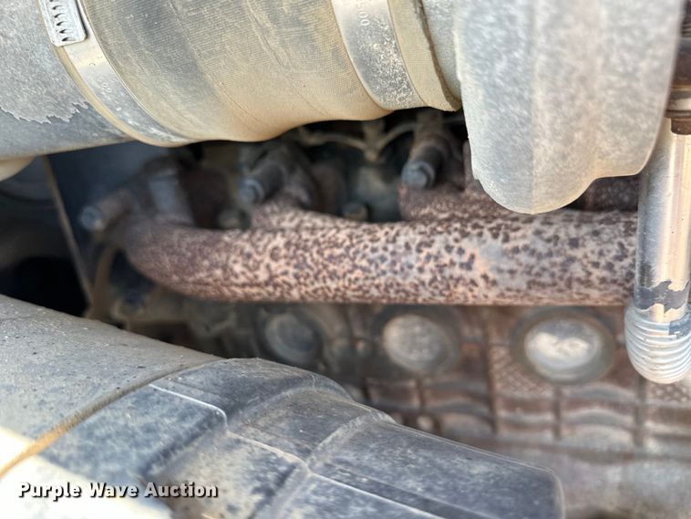 image for item OL9566 2004 Case 621D wheel loader