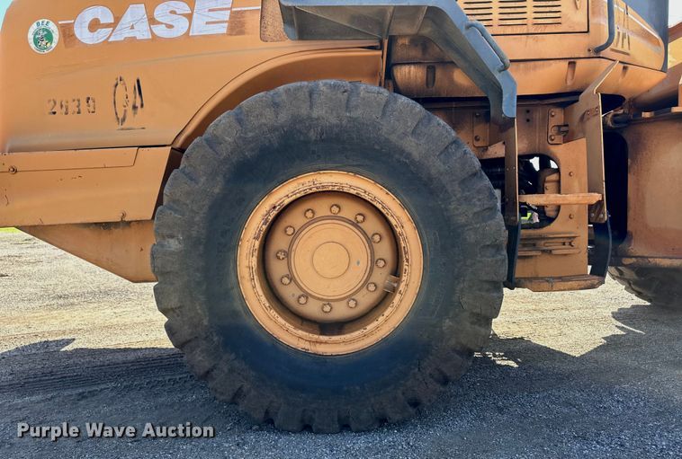 image for item OL9566 2004 Case 621D wheel loader