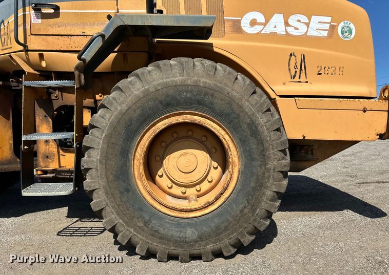 image for item OL9566 2004 Case 621D wheel loader