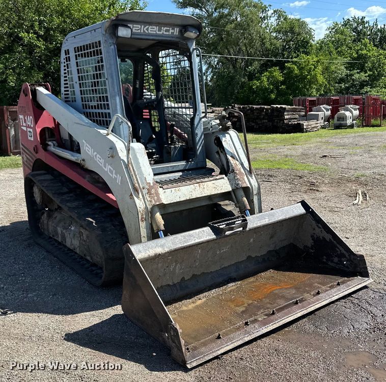 image for item OL9568 2007 Takeuchi TL140 tracked skid steer loader