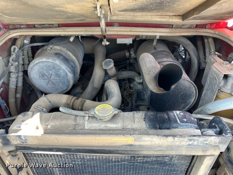 image for item OL9568 2007 Takeuchi TL140 tracked skid steer loader