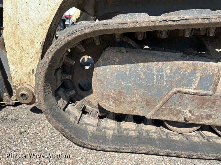 image for item OL9568 2007 Takeuchi TL140 tracked skid steer loader