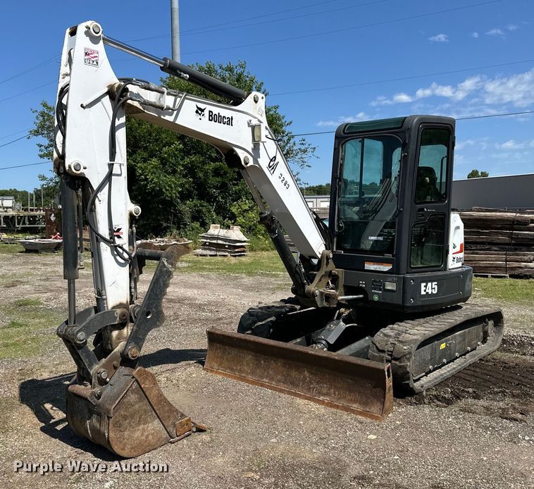 image for item OL9569 2016 Bobcat E45 mini excavator