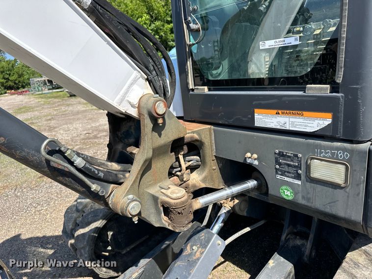 image for item OL9569 2016 Bobcat E45 mini excavator