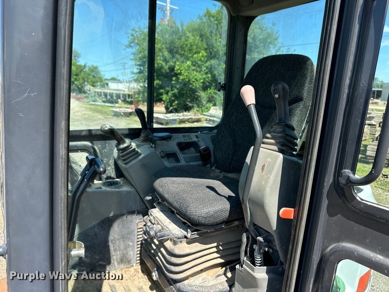 image for item OL9569 2016 Bobcat E45 mini excavator