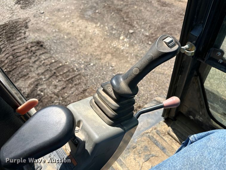 image for item OL9569 2016 Bobcat E45 mini excavator